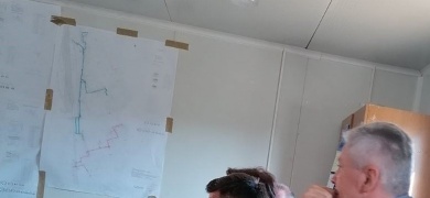 Tjedni sastanak sa izvođačem, nadzorom i projektantima